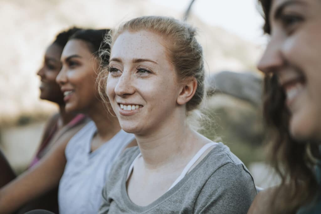 One size fits no one: young women’s experiences of navigating inadequate employment opportunities and the benefits system