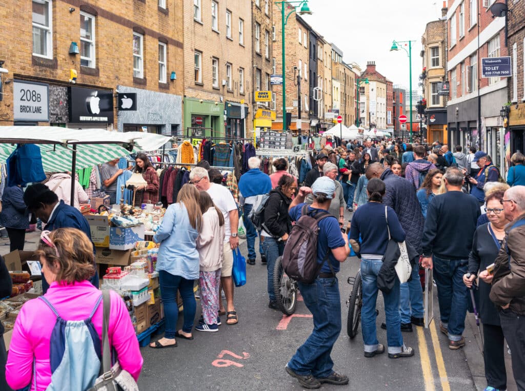 Evidence of the lived experiences of poverty in the UK